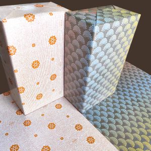 Classic Marigold with Lotus Pattern | Set of 20 Gift Wrapping  Sheets Roll