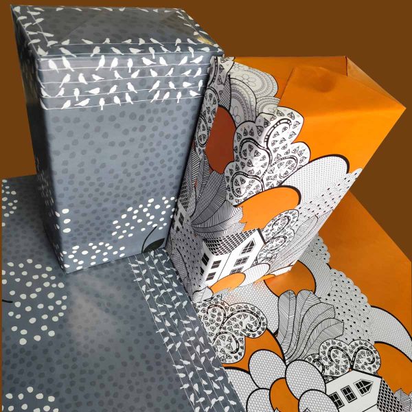 Chripy Birds with Festive Zenscapes | Pack of 20 Gift Wrapping Sheets